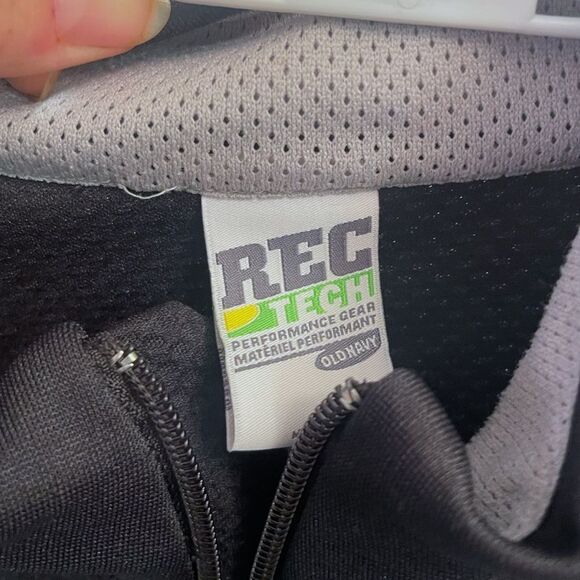 NEW run tech by old navy full zip jacket - Picture 3 of 3